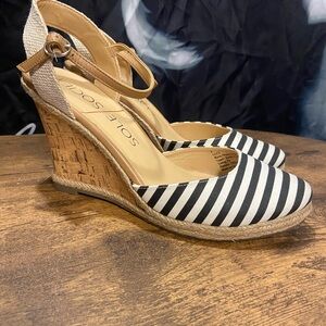 Sole Society Striped Black and White Wedges